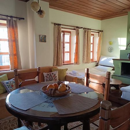 Guesthouse Kontogianni - Materka Nimfaíon Exteriör bild