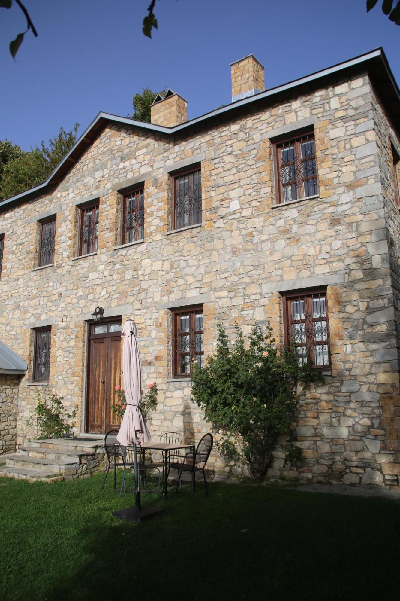Guesthouse Kontogianni - Materka Nimfaíon Exteriör bild